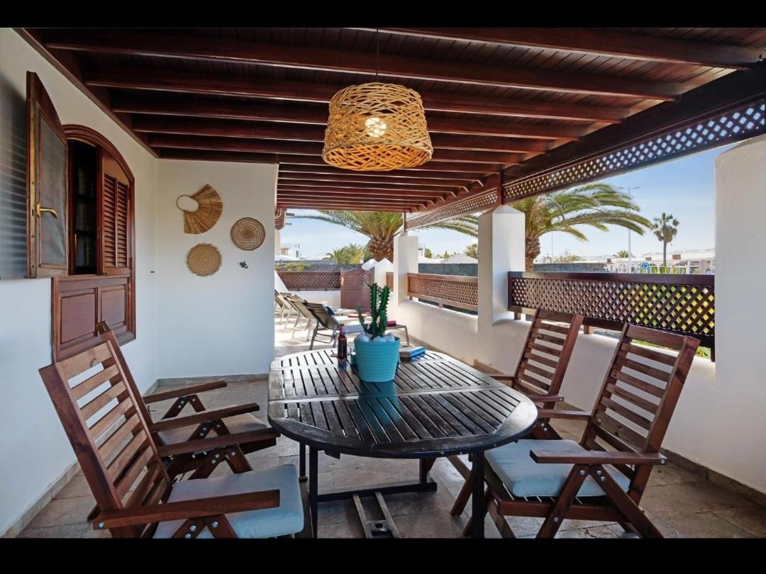 Villa Helen Playa Blanca  Ngoại thất bức ảnh